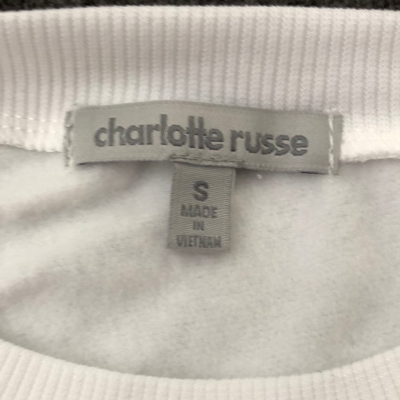 White pullover sweater - Picture 3 of 3